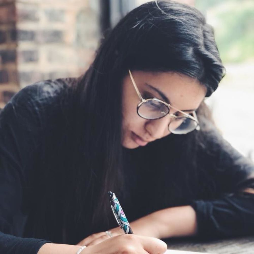 Meet your Posher, Anum